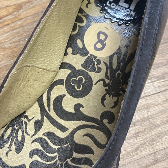 Essential Fly London, chunky heel Mary Jane’s mix of Patton, leather and suede - Picture 9 of 11